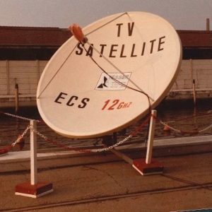Tesser Antenne storia. Parabolica metri 2 per satellite ECS alla mostra HiFi di Mestre