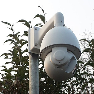 Telecamera Tesser Antenne Dahua. Impianto di sorveglianza con telecamera motorizzata. potente zoom fino 500 mt e su area privata.